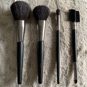 NWOB Mary Kay Makeup Brush Set